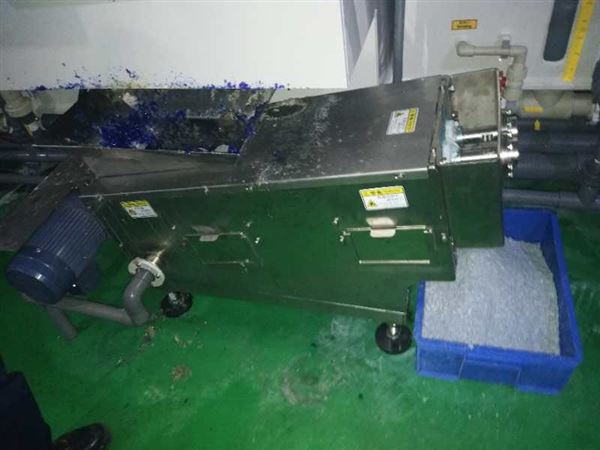 脫水機.jpg 脫水機.jpg