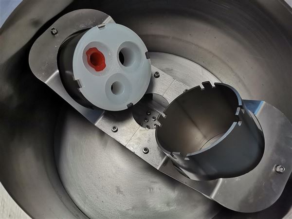 離心真空攪拌脫泡機.jpg 離心真空攪拌脫泡機.jpg