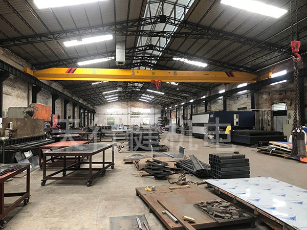 消泡器生產(chǎn)車間